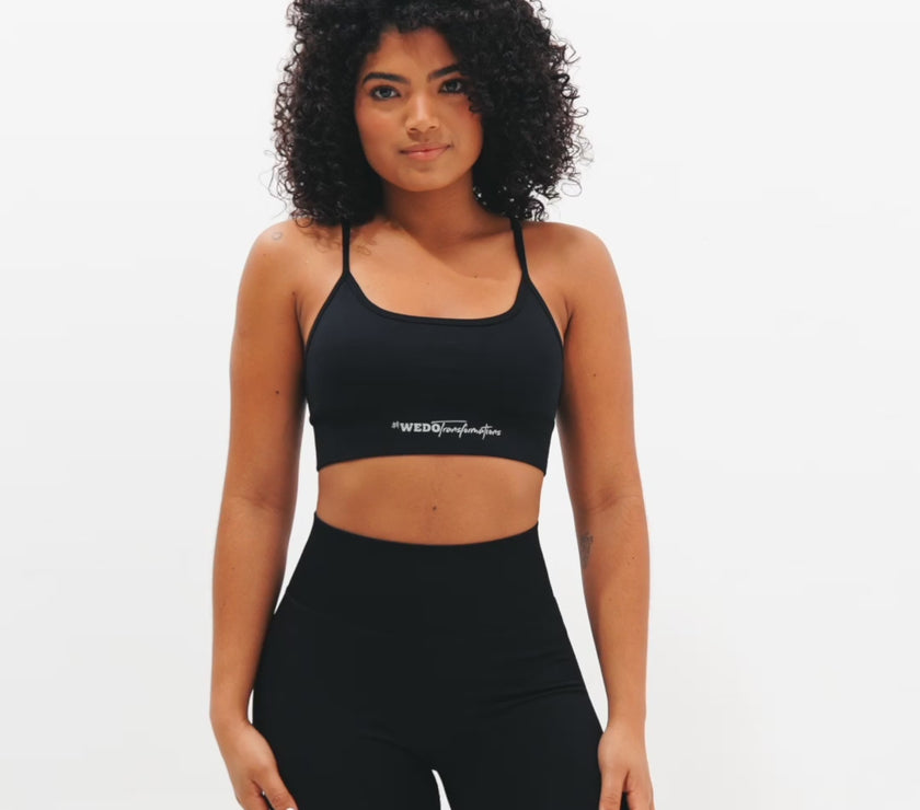 Fit Reflective Scrunch Back Shorts